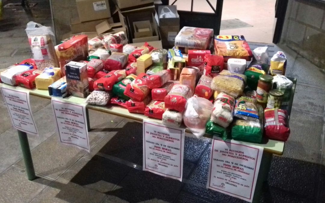 Éxito de la sexta recogida solidaria del PSOE de Huesa: donará más de 500 kilos de alimentos y numerosos juguetes