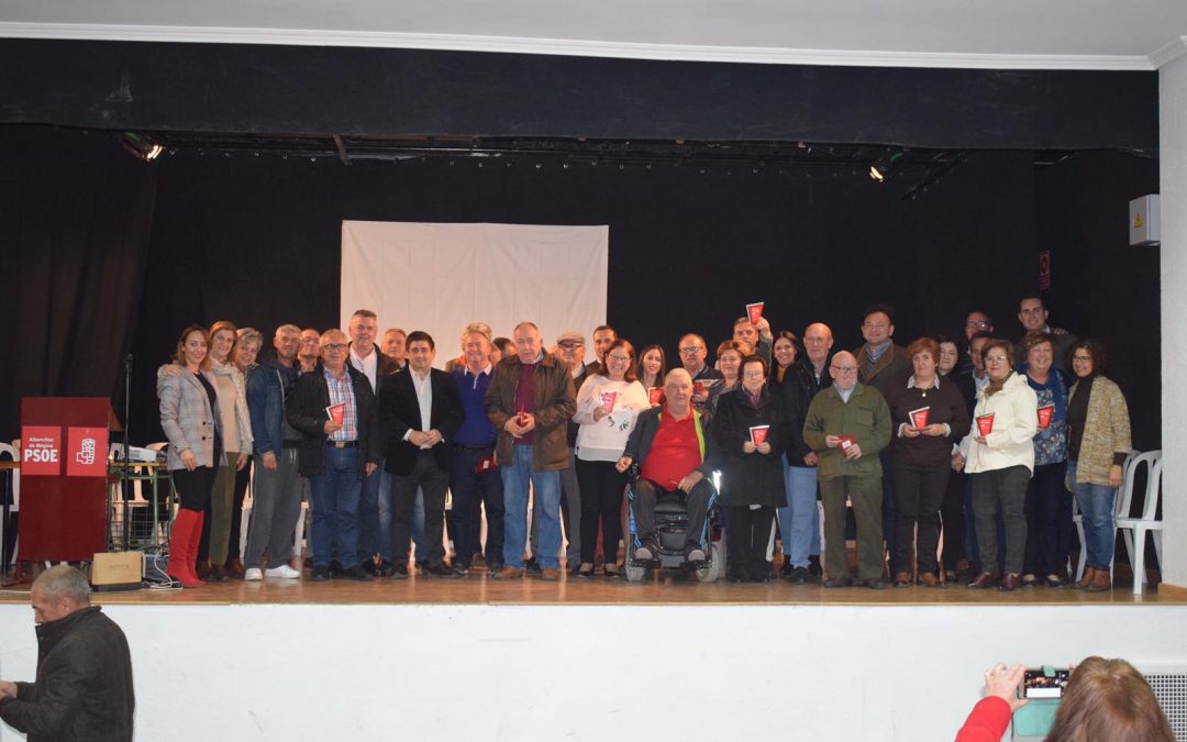 El PSOE de Albanchez de Mágina rinde un emotivo homenaje a los 4 alcaldes y 28 concejales socialistas de la Democracia
