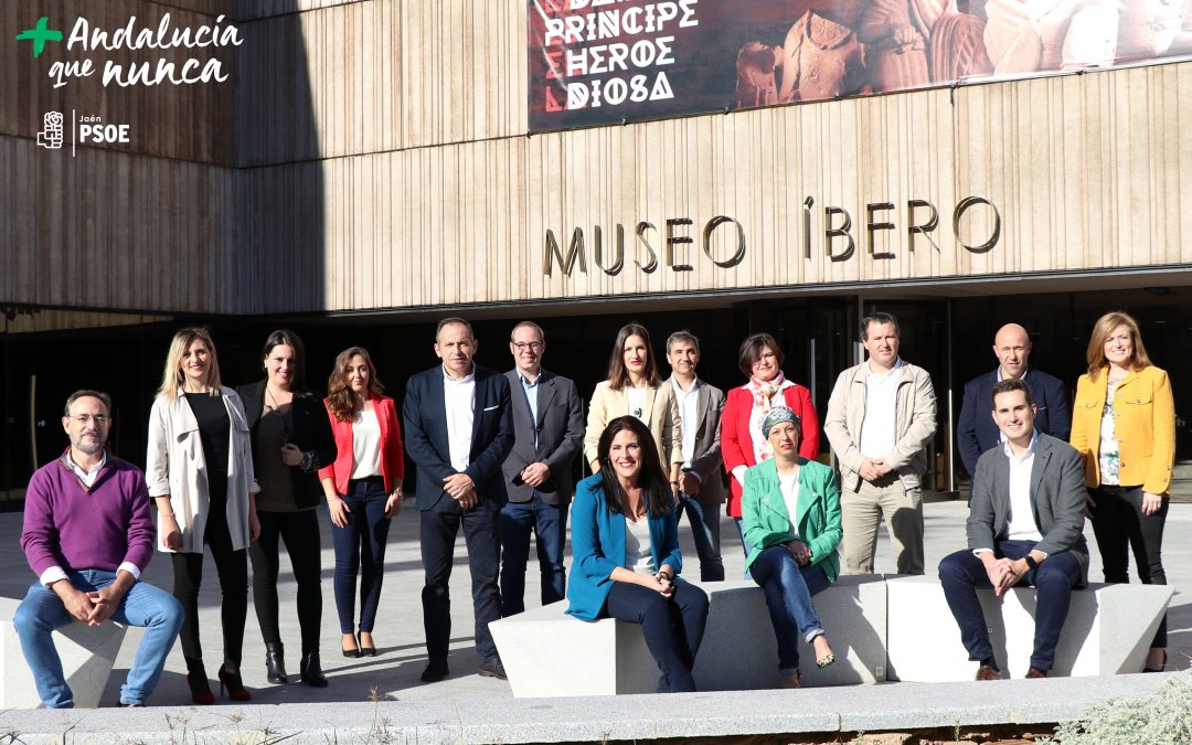 El PSOE de Jaén presenta una candidatura “de primera categoría” para el 2 de diciembre