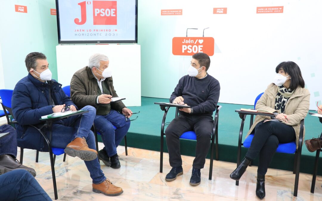 El PSOE inicia una ronda de contactos con sindicatos ante la “preocupante” situación de la sanidad pública