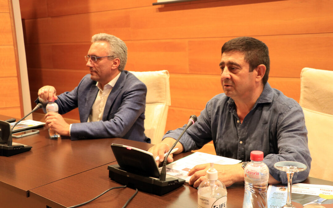 Javier Izquierdo llama a acabar con la indolencia de Moreno Bonilla: “Los andaluces quieren más derechos y menos derechas”