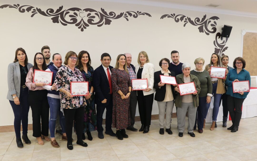 El PSOE rinde homenaje a la mujer rural con un reconocimiento a 7 mujeres de la Comarca Noroeste