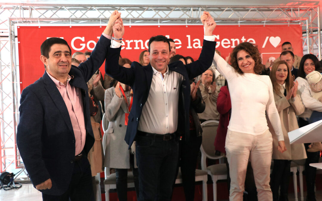 Montero: “Javi Perales volverá a ser alcalde porque Linares merece futuro y ese futuro lo representa el PSOE”