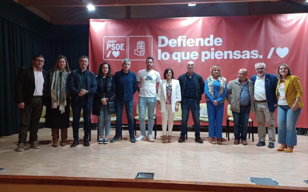 Dolores López, candidata del PSOE a la Alcaldía de Iznatoraf