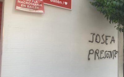 El PSOE condena las pintadas en la sede de Bailén, resultado de “la regresión ideológica de una minoría”