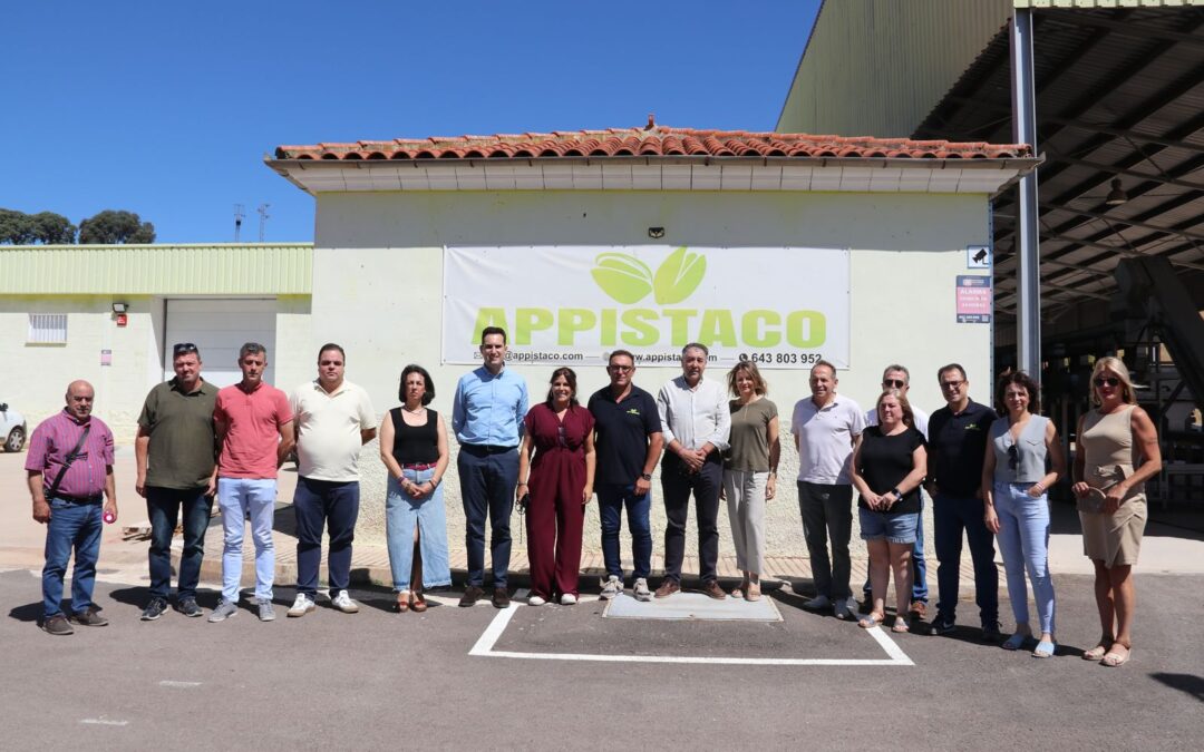 Grupo Parlamentario y alcaldes y portavoces del PSOE visitan Appistaco