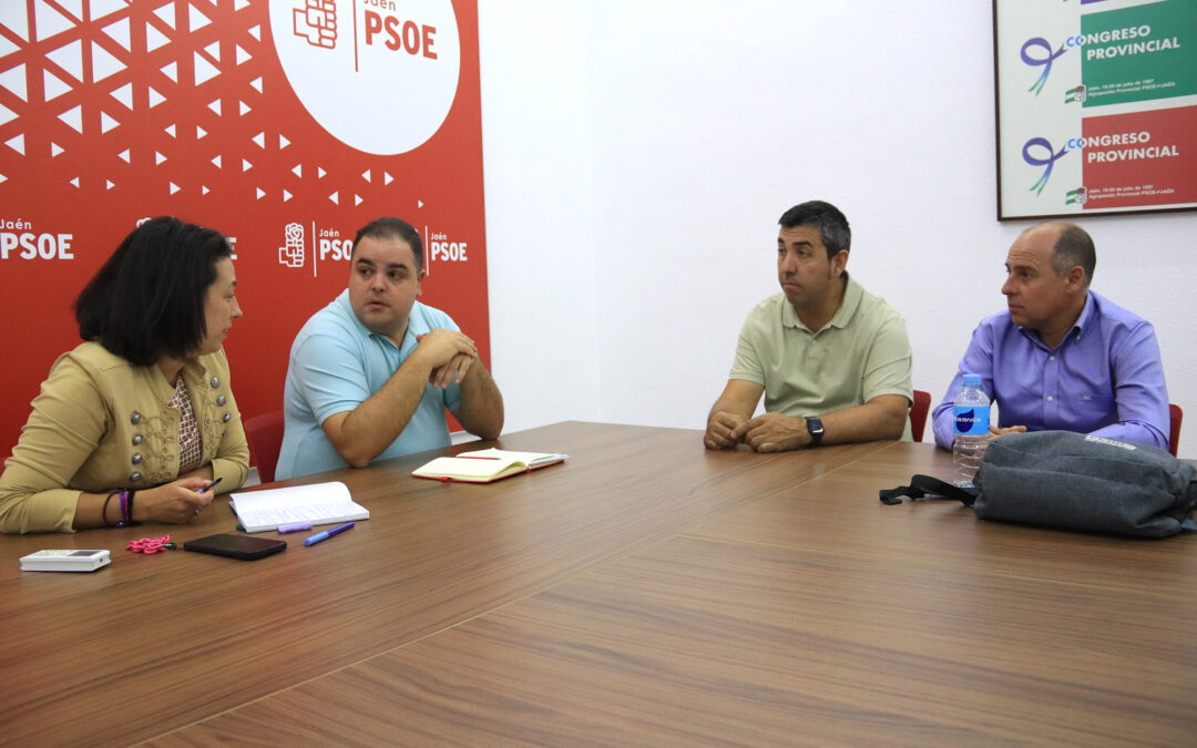 El PSOE respalda las reivindicaciones de los trabajadores de VEIASA ante la congestión de la Junta