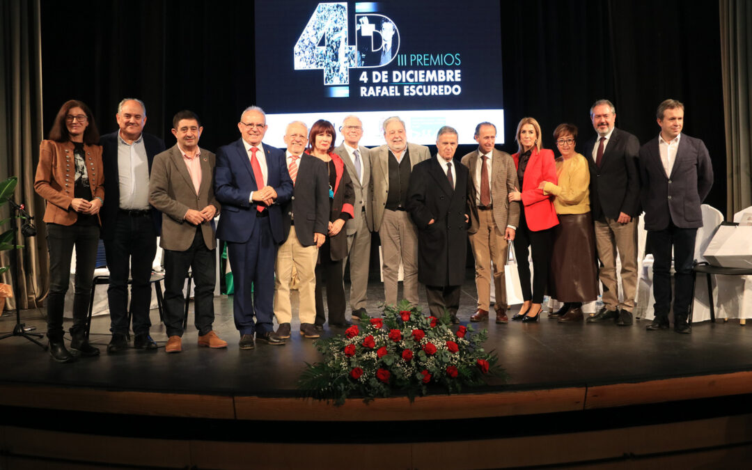 La Fundación Andalucía, Socialismo y Democracia entrega sus premios 4-D a Micaela Navarro, Baltasar Garzón y Antonio Ojeda