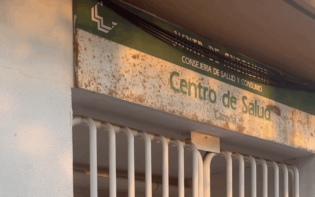 El PSOE exige que no se cierre el centro de salud de Cazorla y el funcionamiento al 100% del hospital comarcal