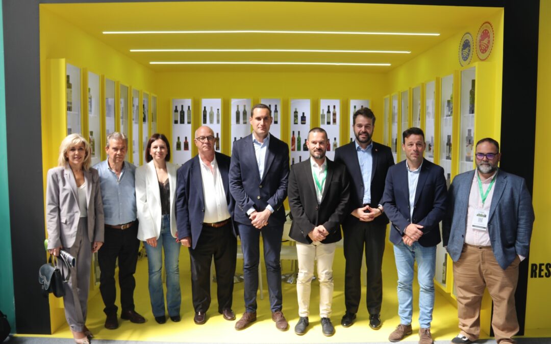 Serrano: “El PSOE es el partido que más ha hecho por el sector del aceite de oliva”