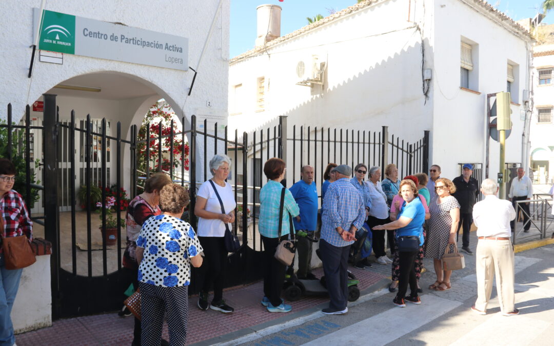 El PSOE insta a la Junta a reanudar la actividad del Centro de Participación Activa de Lopera