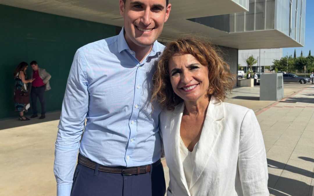Latorre avala a María Jesús Montero: “Es el primer paso para lograr el cambio de gobierno en Andalucía”