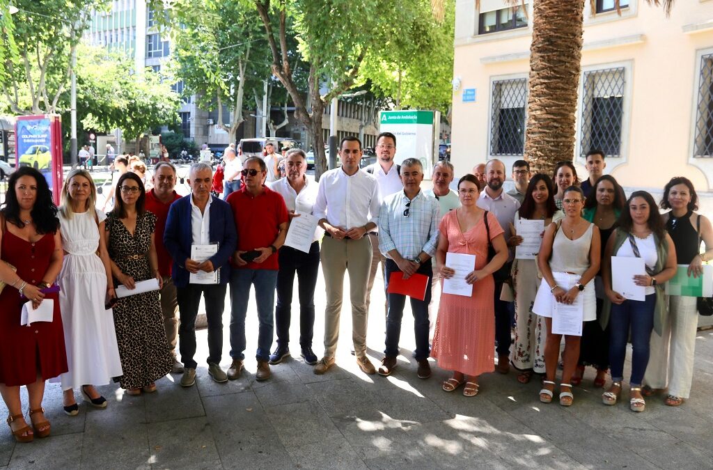 Alcaldes y alcaldesas piden a la Junta que asuma sus competencias frente al virus del Nilo: “Juanma Moreno se lava las manos como Poncio Pilato”