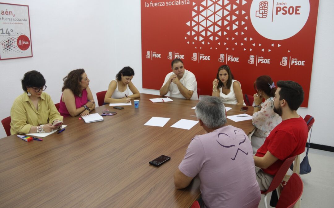 Juanma Moreno hunde la Ley de Dependencia: una vecina de Begíjar lleva 1.200 días esperando su prestación