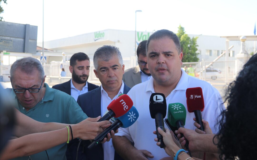El PSOE pone en valor los 8 millones de euros del Gobierno a Valeo Martos frente a 7 años de “manos vacías” de Juanma Moreno