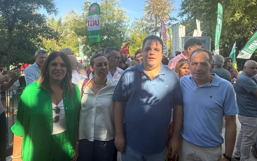 El PSOE defiende el blindaje de la Sanidad Pública “frente al ataque del PP y Juanma Moreno”