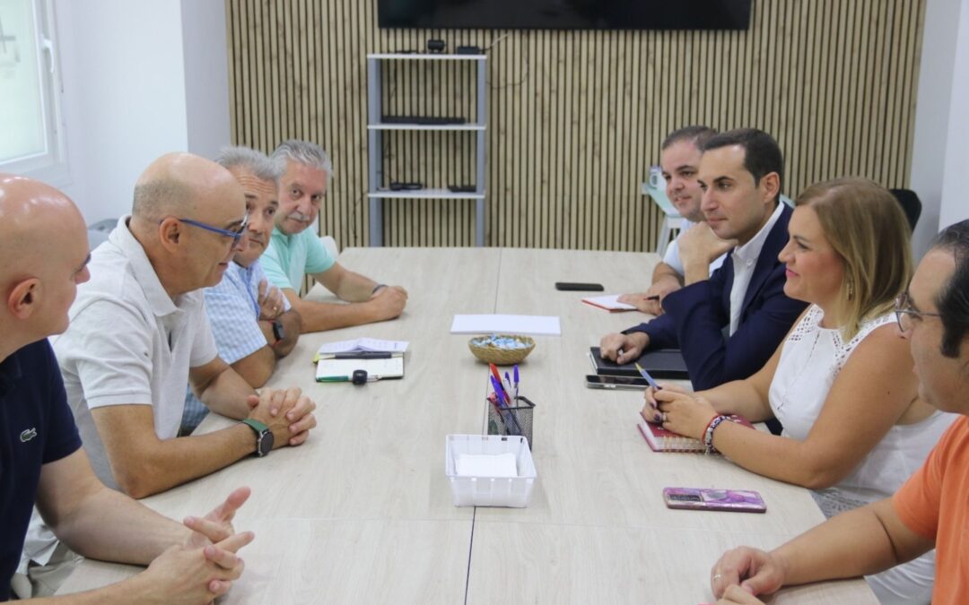 Latorre: “Las listas de espera son la prueba evidente de la demolición de la sanidad emprendida por la Junta” 