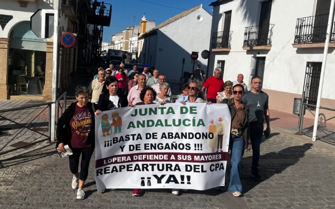 El PSOE exigirá a la Junta en el Parlamento la reapertura del Centro de Participación Activa de Lopera
