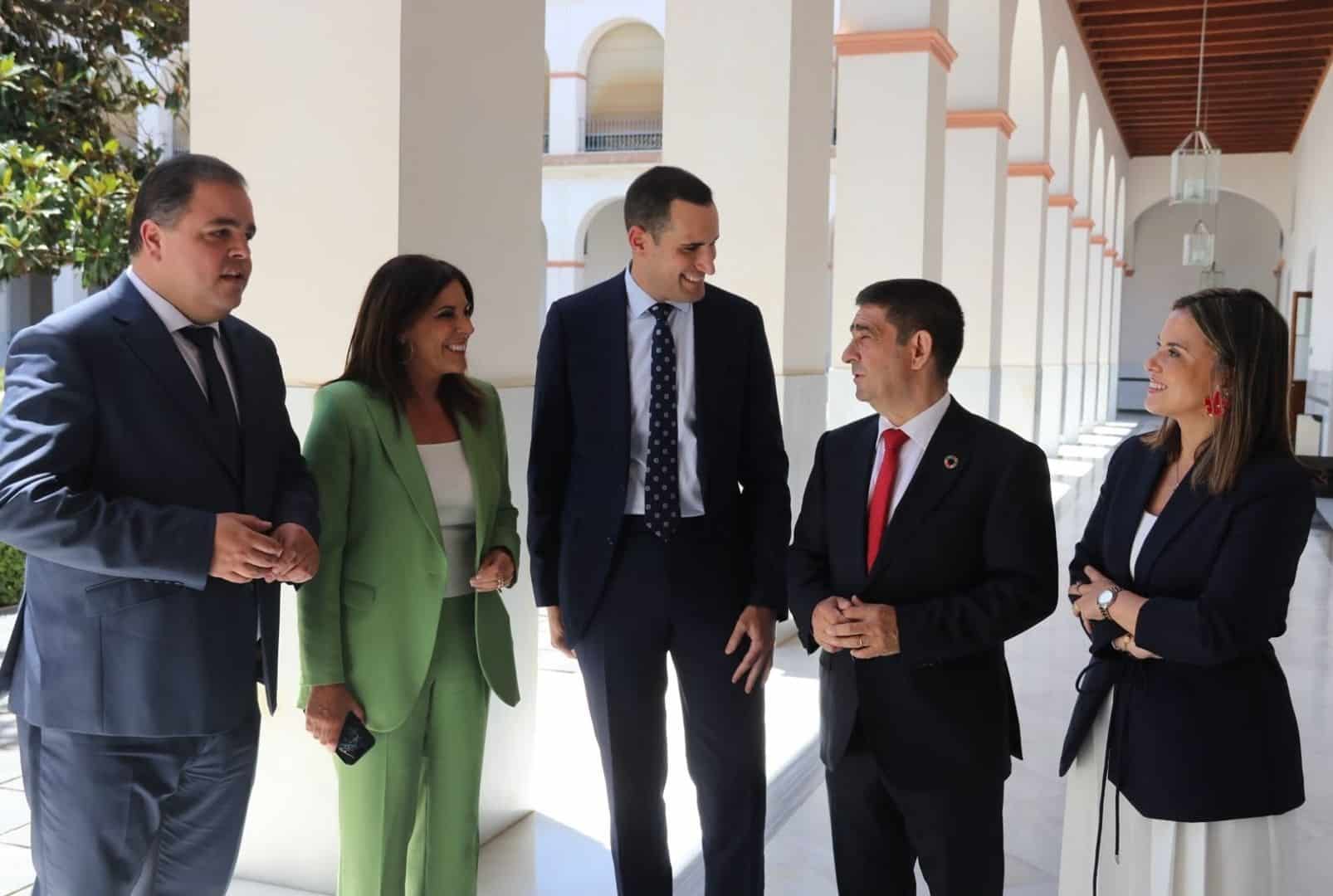 PARLAMENTO