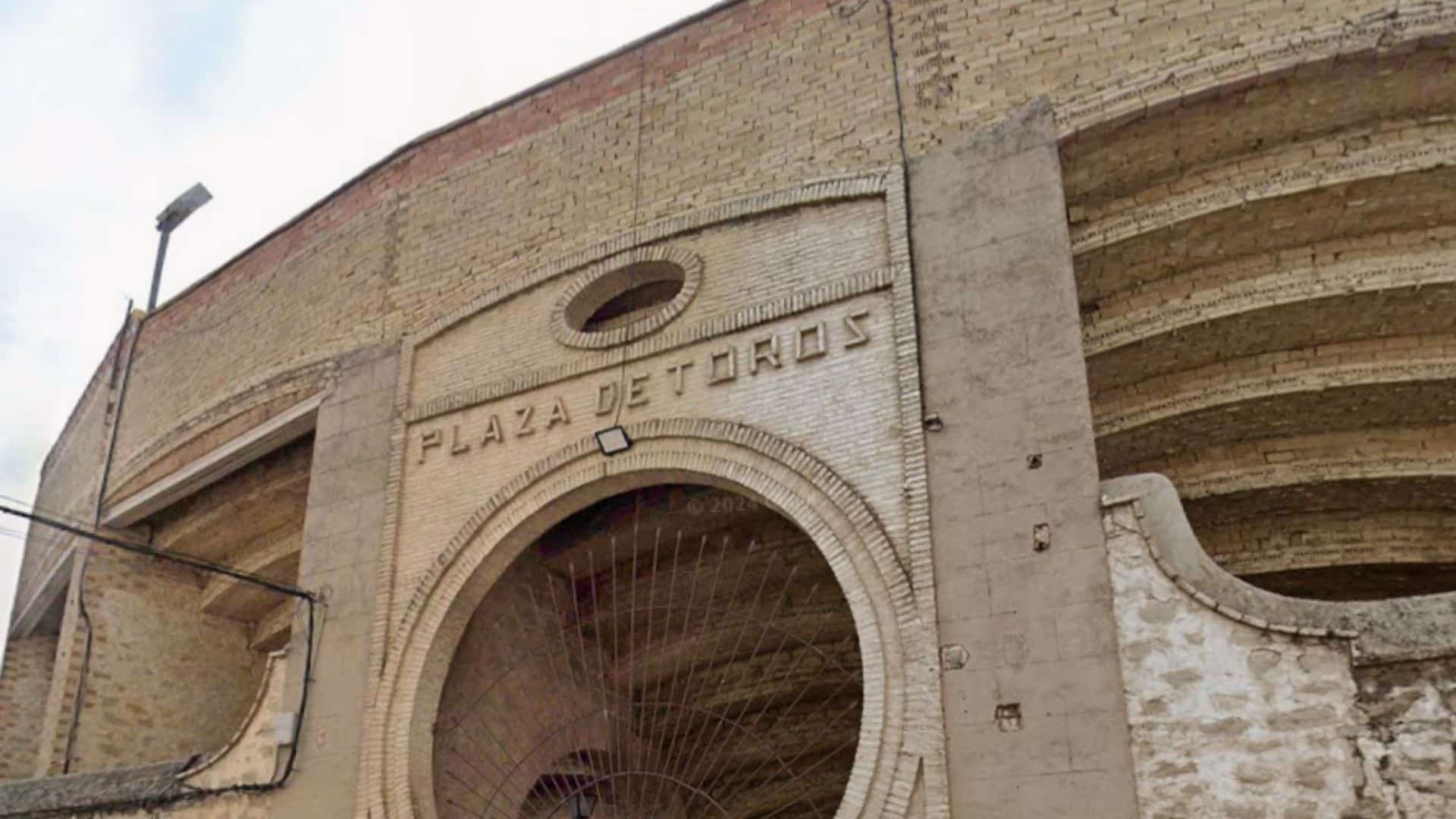 PLAZA TOROS VILLACARRILLO