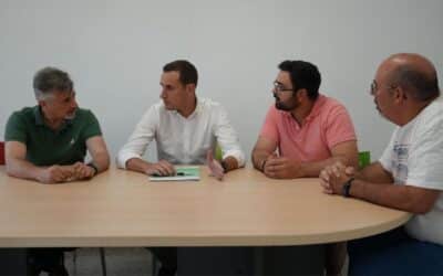 El PSOE de Villardompardo mantiene una reunión con el presidente de la Diputación Provincial y el diputado de Infraestructuras por el arreglo de la JA-3414